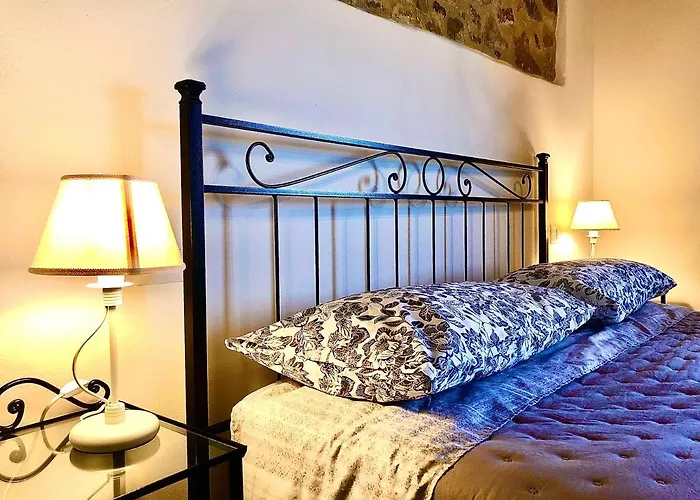 Vittoria Chianti Vacations * Poggibonsi