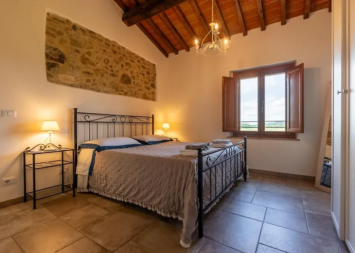 Vittoria Chianti Vacations *